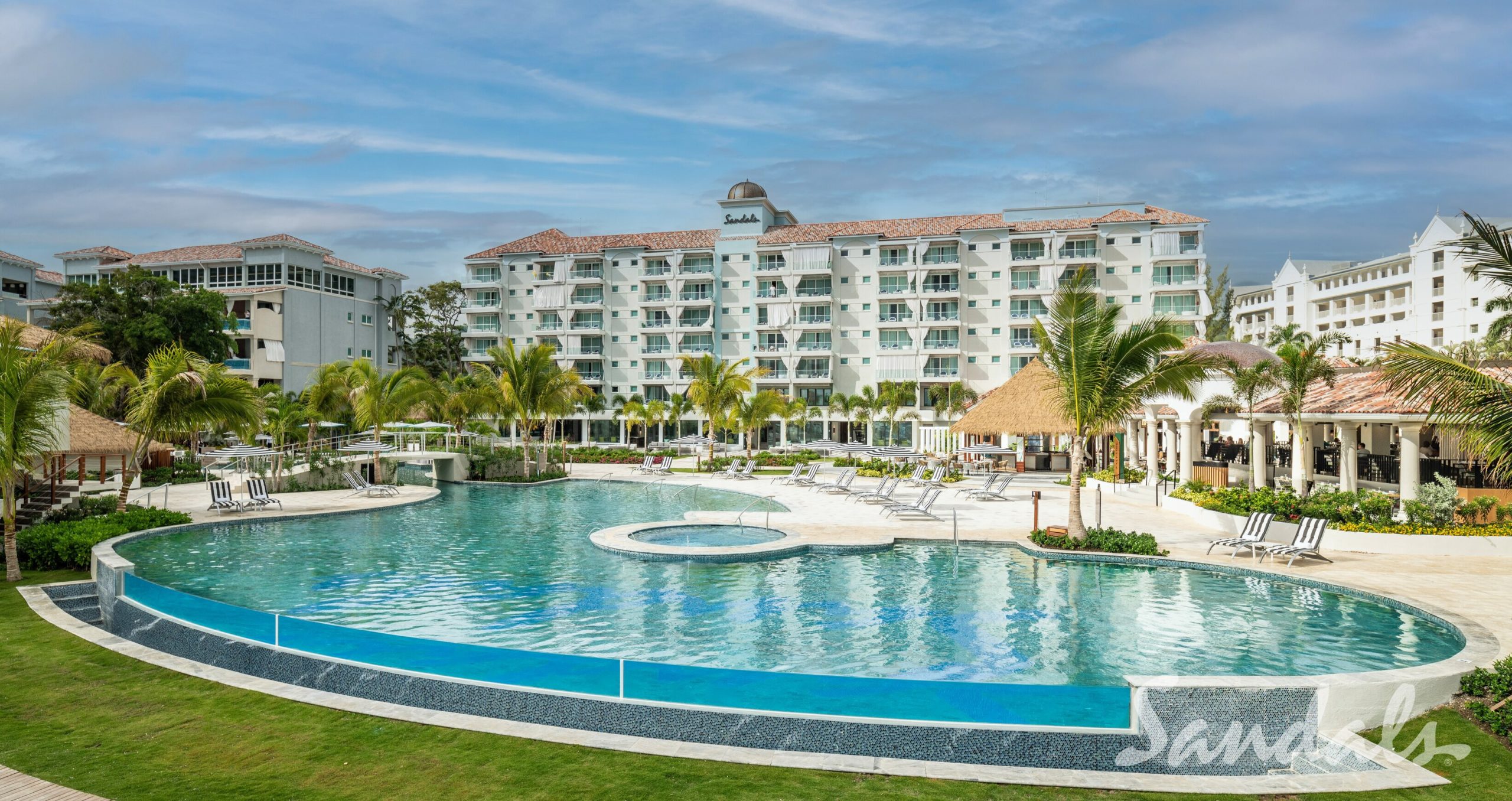 Sandals Jamaica - Dunns River Pool