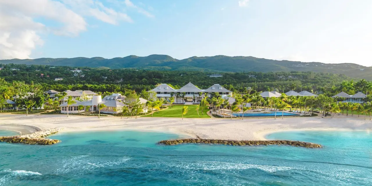This Week in Caribbean Travel: Half Moon Jamaica’s Comeback, a Private-Island Hyatt All-Inclusive, and a Virgin Voyages Bimini Giveaway Worth Entering