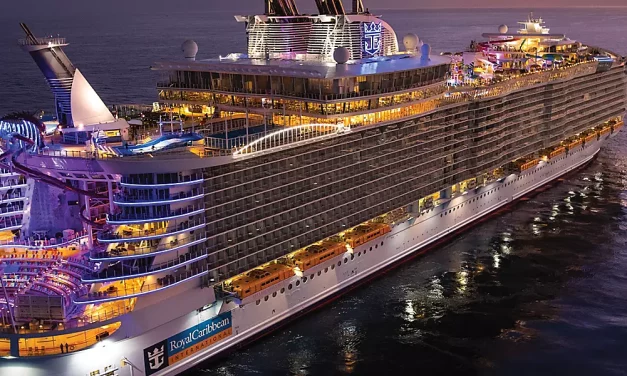 Virgin Voyages vs Royal Caribbean 2026: Which Cruise Line Is Better?